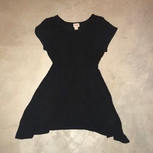 black tshirt dress